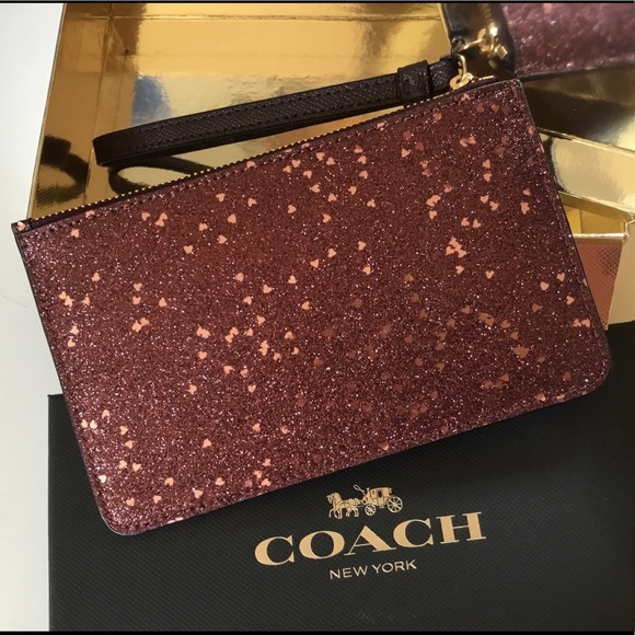 🌸Coach Boxed Small Wristlet Corner Zip NWT. - Picture 5 of 8